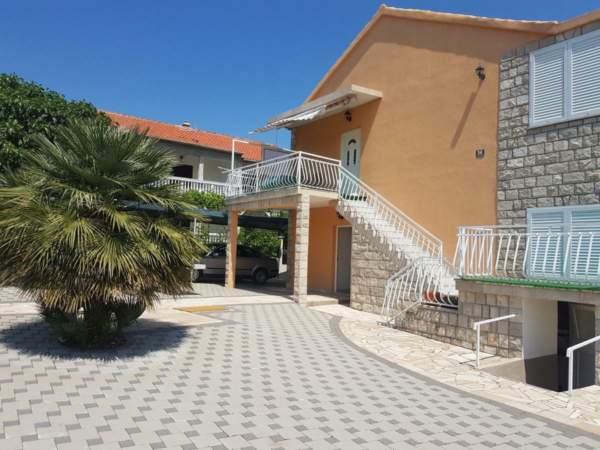 Apartments Alma 奥瑞比克 外观 照片