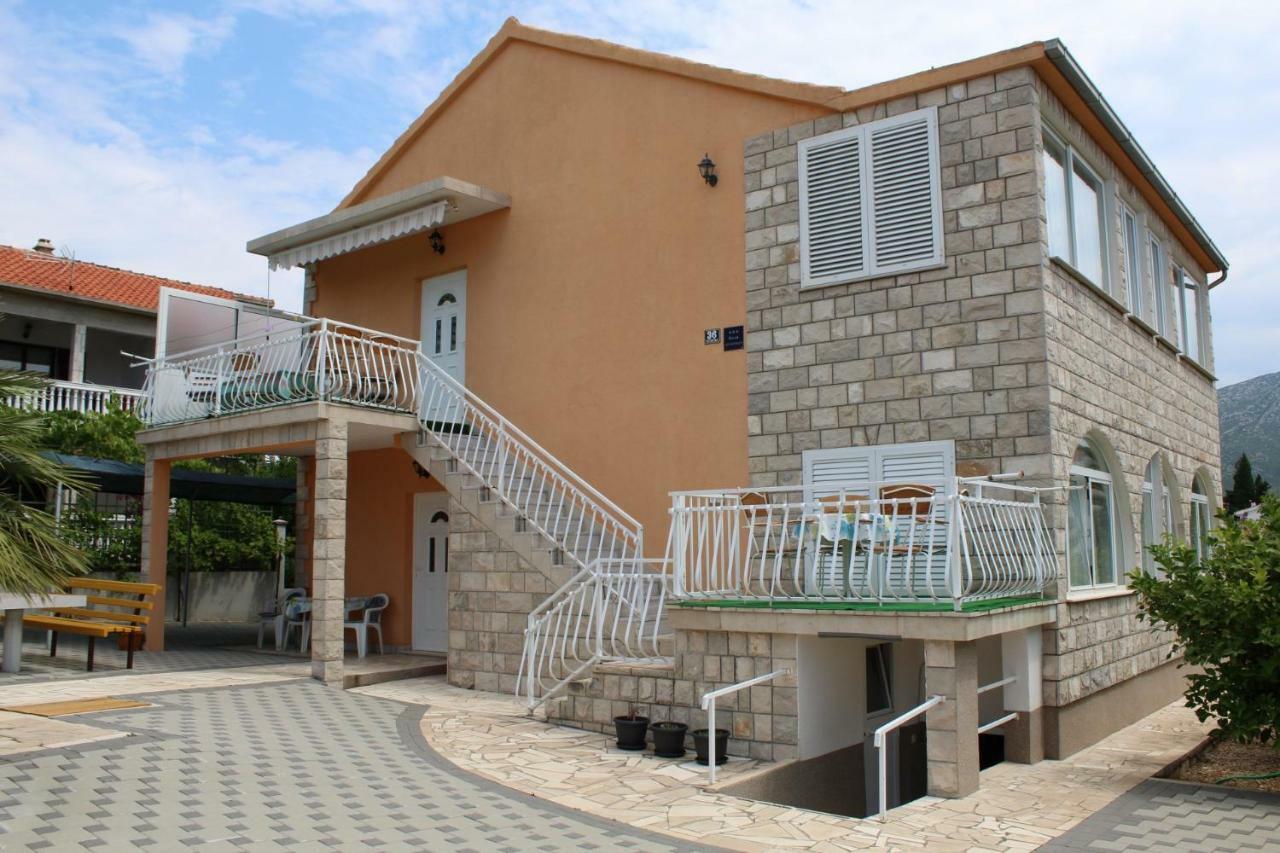 Apartments Alma 奥瑞比克 外观 照片